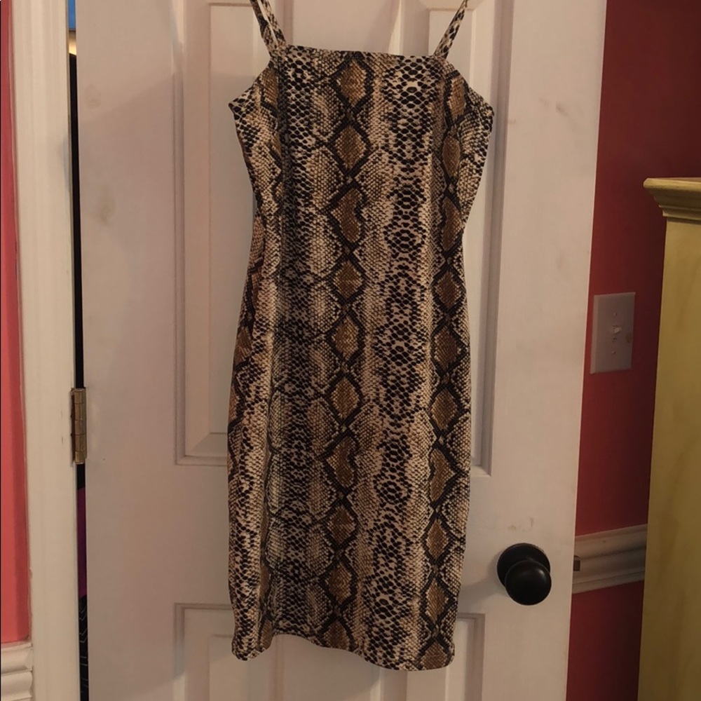 Snakeprint Bodycon Dress